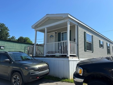 One owner move-in ready 2021 Eagle River Chesapeake 2 bedroom 1 - photo 4