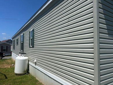 One owner move-in ready 2021 Eagle River Chesapeake 2 bedroom 1 - photo 10