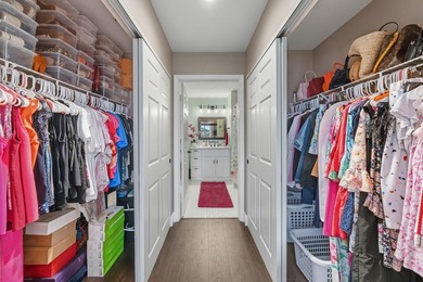 Beautifully updated and move-in ready condo in the heart of - photo 13