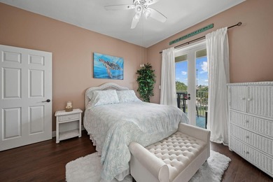 Beautifully updated and move-in ready condo in the heart of - photo 17