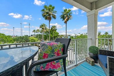 Beautifully updated and move-in ready condo in the heart of - photo 22