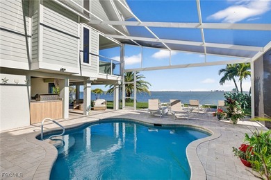 This exceptional fully furnished waterfront residence offers a