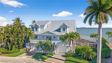 This exceptional fully furnished waterfront residence offers a