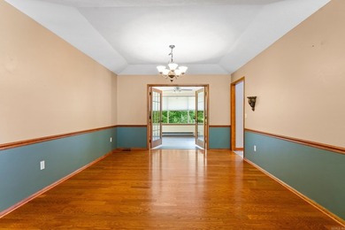 Welcome home to this beautifully maintained 3 bedroom, 2 bath - photo 9