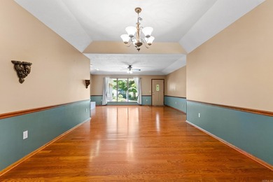 Welcome home to this beautifully maintained 3 bedroom, 2 bath - photo 10