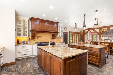 319 Skywood offers a rare combination of acreage, functional - photo 18