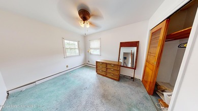 Charming detached home in the heart of Richmond Town, offering - photo 19