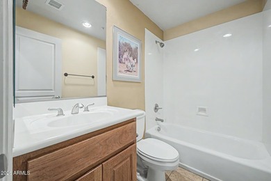 WELCOME TO THIS CHARMING TUSCAN-INSPIRED TOWNHOME IN THE HIGHLY - photo 20