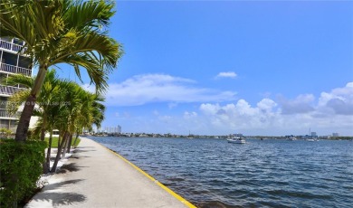 Lake Condo For Sale in Aventura, Florida