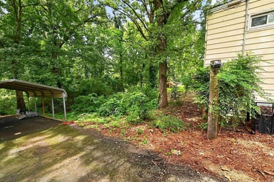 Perched in an established neighborhood, this charming 3-bedroom - photo 5