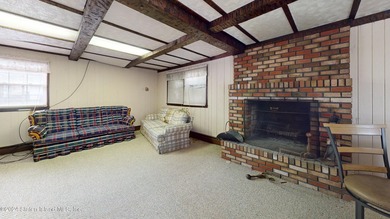 Charming detached home in the heart of Richmond Town, offering - photo 26