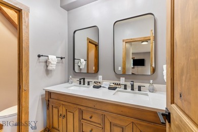 319 Skywood offers a rare combination of acreage, functional - photo 35