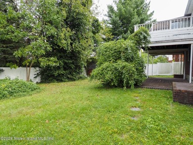 Charming detached home in the heart of Richmond Town, offering - photo 40