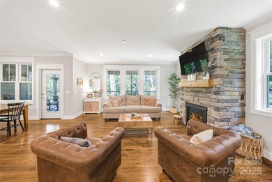 (private lake, pond, coastal) Home Active Under Contract in Mills River North Carolina