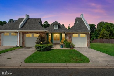 Lake Home For Sale in Shreveport, Louisiana