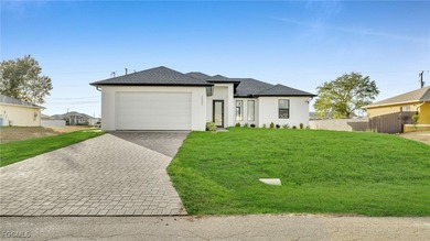 Cape Coral Area Home For Sale in Cape Coral Florida