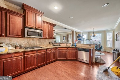 Gorgeous home in private Crystal Lake Golf and country club - photo 13
