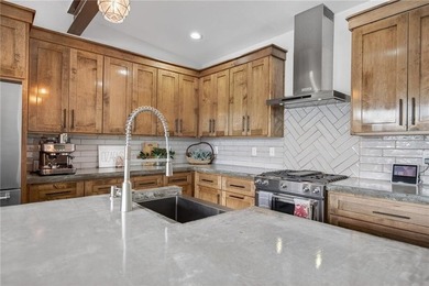 Fully furnished and move-in ready, this exceptional contemporary - photo 5