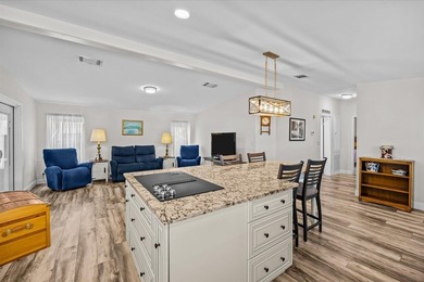 Seller is highly motivated and must sell this stunning - photo 15