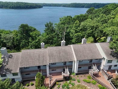 Enjoy this easily accessible first-floor Water's Edge 2-bedroom - photo 1