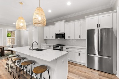 Located in one of Valparaiso's most sought-after neighborhoods - photo 21