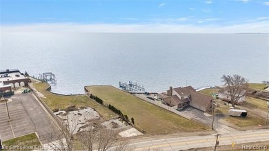 An exceptional opportunity to create a custom waterfront estate - photo 21