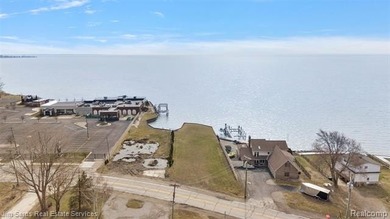 An exceptional opportunity to create a custom waterfront estate - photo 22