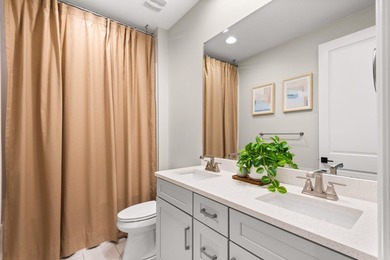 Located in one of Valparaiso's most sought-after neighborhoods - photo 24