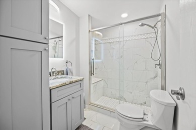 Seller is highly motivated and must sell this stunning - photo 28