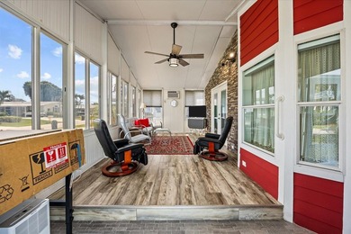 Seller is highly motivated and must sell this stunning - photo 33