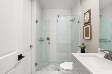 Located in one of Valparaiso's most sought-after neighborhoods - photo 34