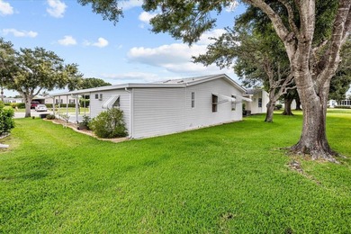 Seller is highly motivated and must sell this stunning - photo 34