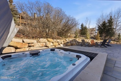 Reservoir-view mountain contemporary living in Deer Mountain: - photo 35