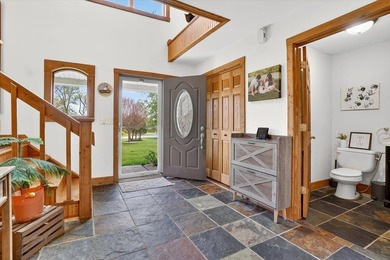 Spacious, thoughtfully designed, & set on a beautifully flat 1 - photo 5