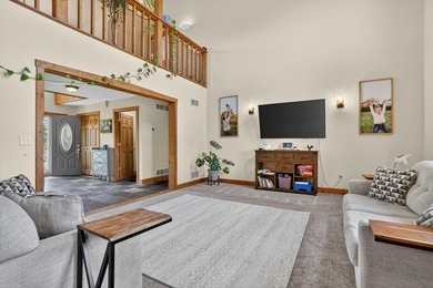 Spacious, thoughtfully designed, & set on a beautifully flat 1 - photo 8