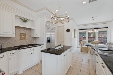 ~Step through the door of this stunning Estate and discover a - photo 9