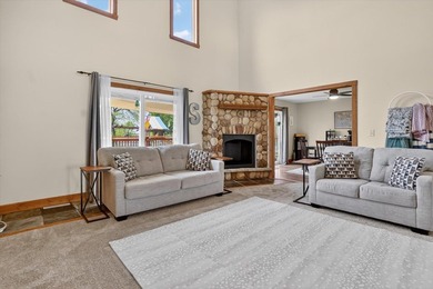 Spacious, thoughtfully designed, & set on a beautifully flat 1 - photo 9