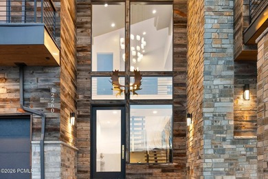 Reservoir-view mountain contemporary living in Deer Mountain: - photo 48