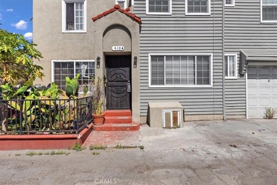 Charming duplex opportunity in Long Beach featuring two - photo 3