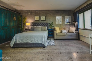 Welcome to the ONLY STUDIO in Windsor Place! This condo building