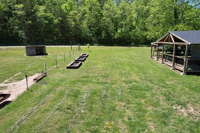 Four-Bedroom Hobby Farm Near Glade Top Trail on 3.5 - photo 5