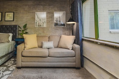 Welcome to the ONLY STUDIO in Windsor Place! This condo building