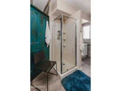 Welcome to the ONLY STUDIO in Windsor Place! This condo building