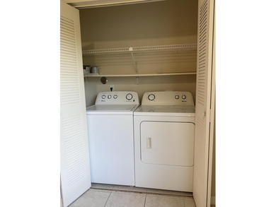Spectacular 2BR / 2BA condo in Coral Key. This first floor unit - photo 8