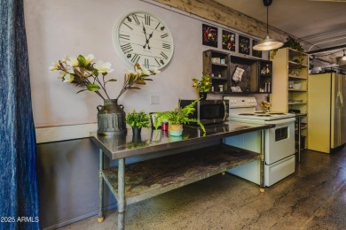 Welcome to the ONLY STUDIO in Windsor Place! This condo building