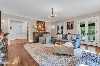 Stunning custom home in Rumson's coveted estate section - photo 6