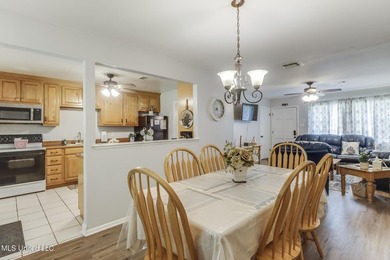 This 1,255 SqFt brick home is ideally located just off Cowan - photo 9