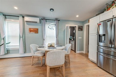 Welcome to this beautifully renovated and meticulously - photo 7
