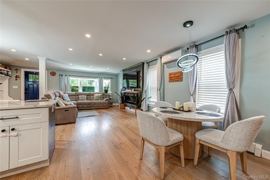 Welcome to this beautifully renovated and meticulously - photo 8
