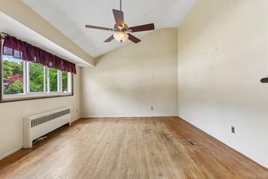 Bring your vision and unlock the potential in this 4-bedroom, 1 - photo 5